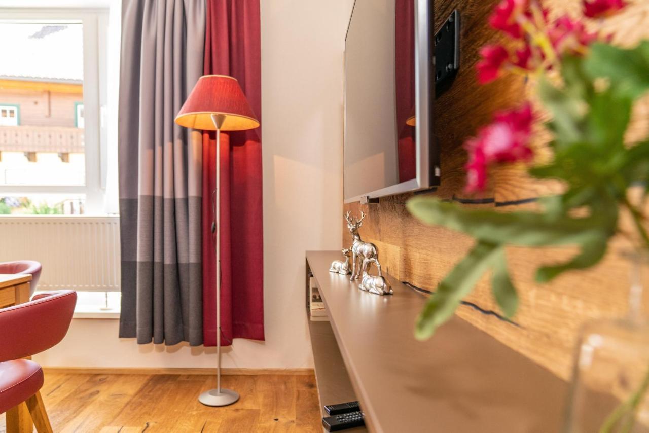 Apartments Greisslerei ไอค์ ภายนอก รูปภาพ