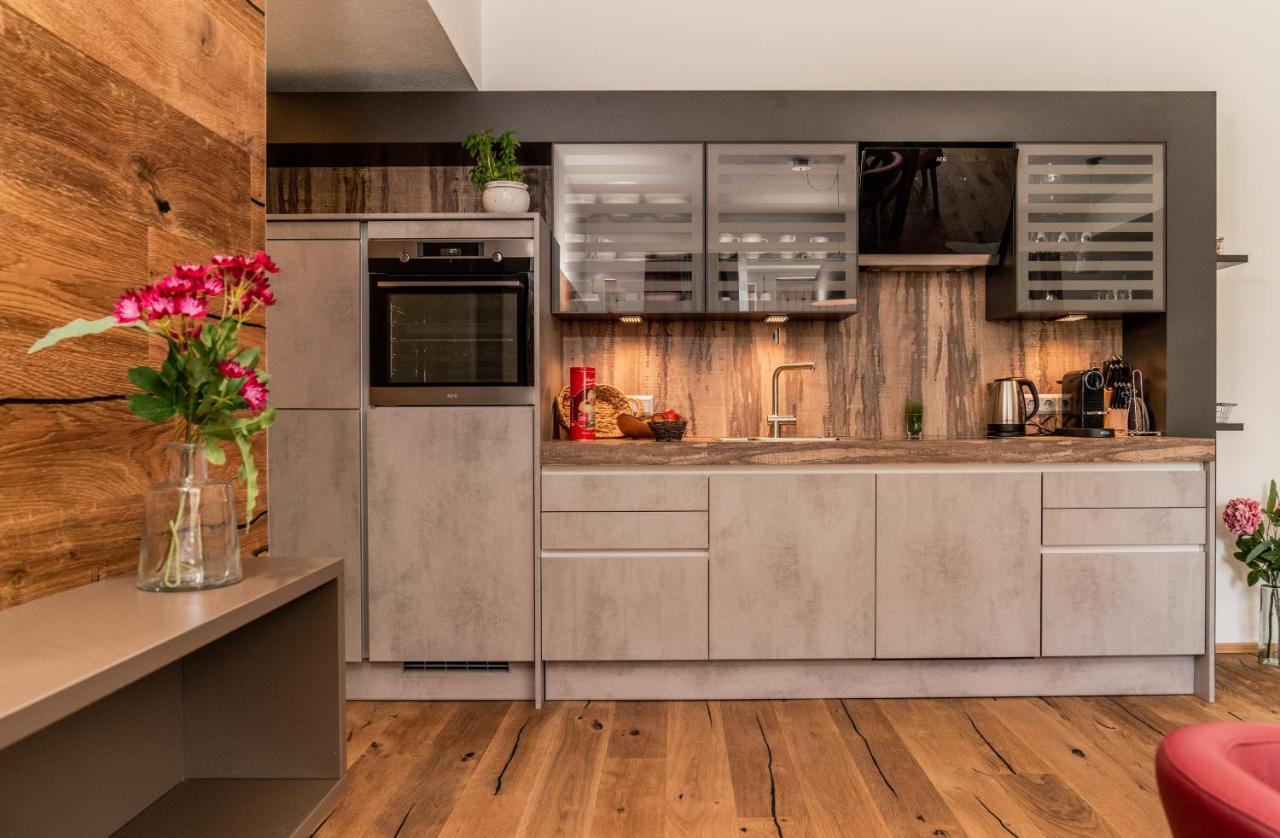 Apartments Greisslerei ไอค์ ภายนอก รูปภาพ